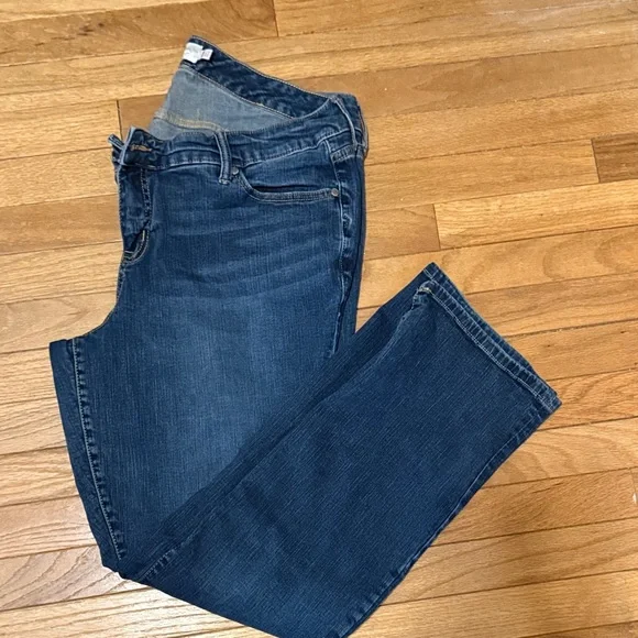 Torrid Dark Blue barely boot Jeans - Picture 9 of 9